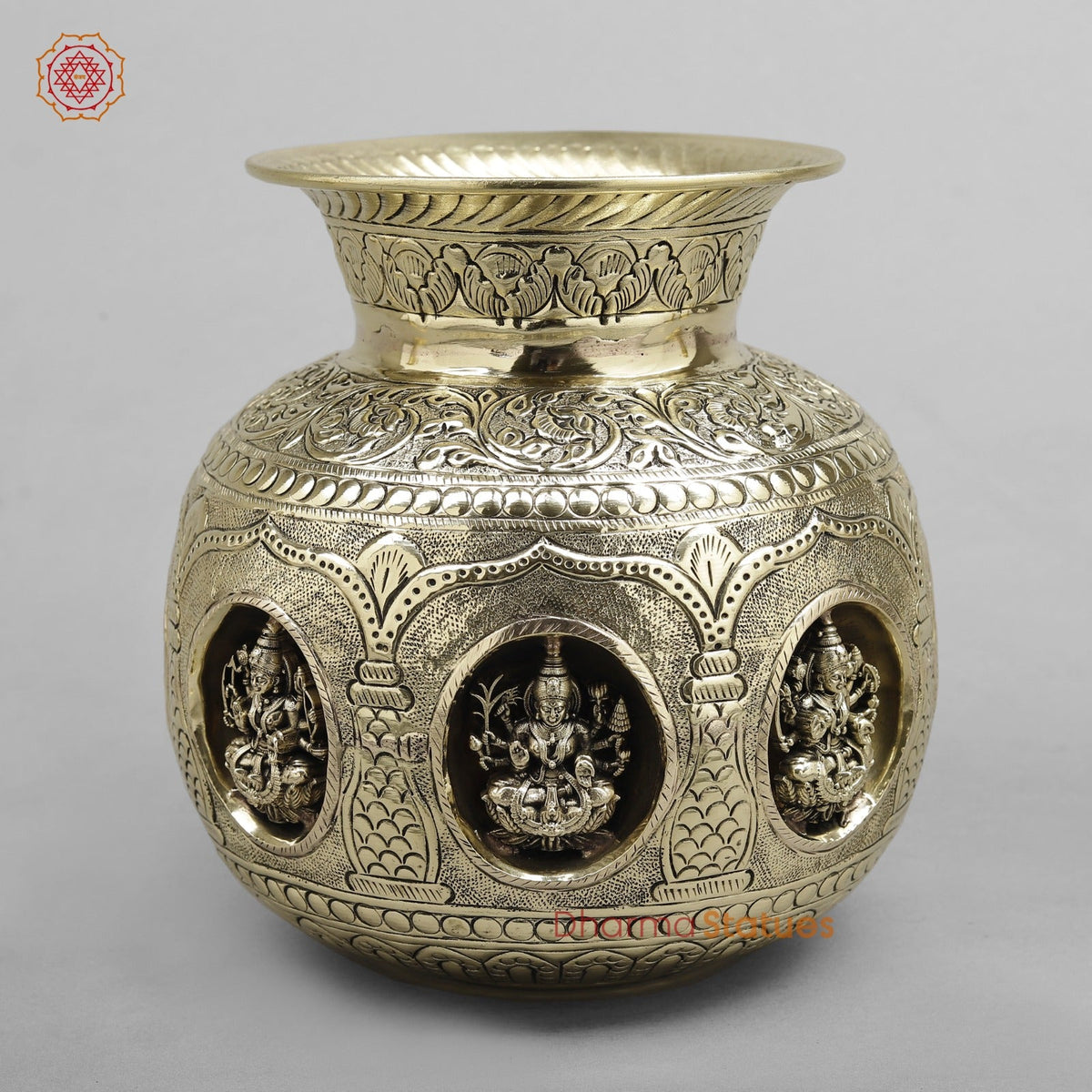 Brass Auspicious fine Ashtlakshmi Kalash 8”