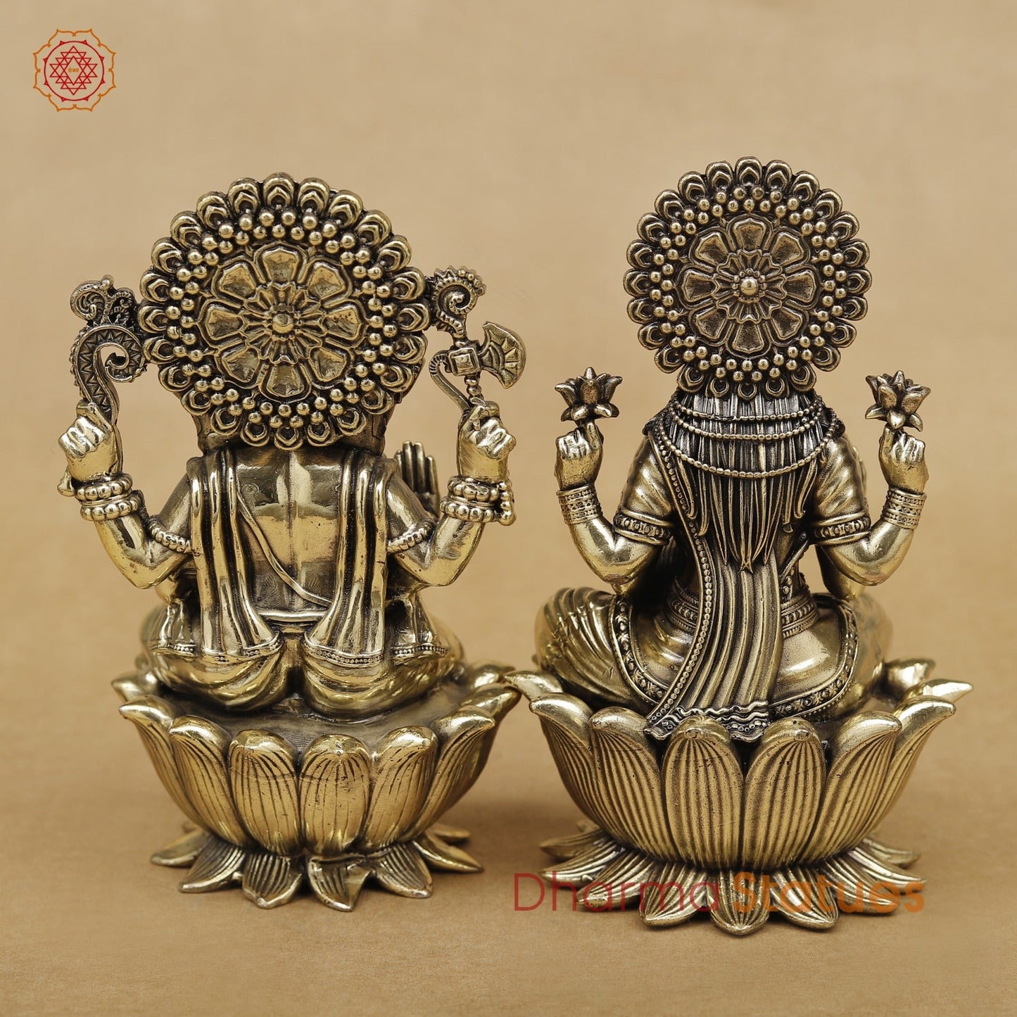 Brass Lakshmi Ganesh seated fine 6”