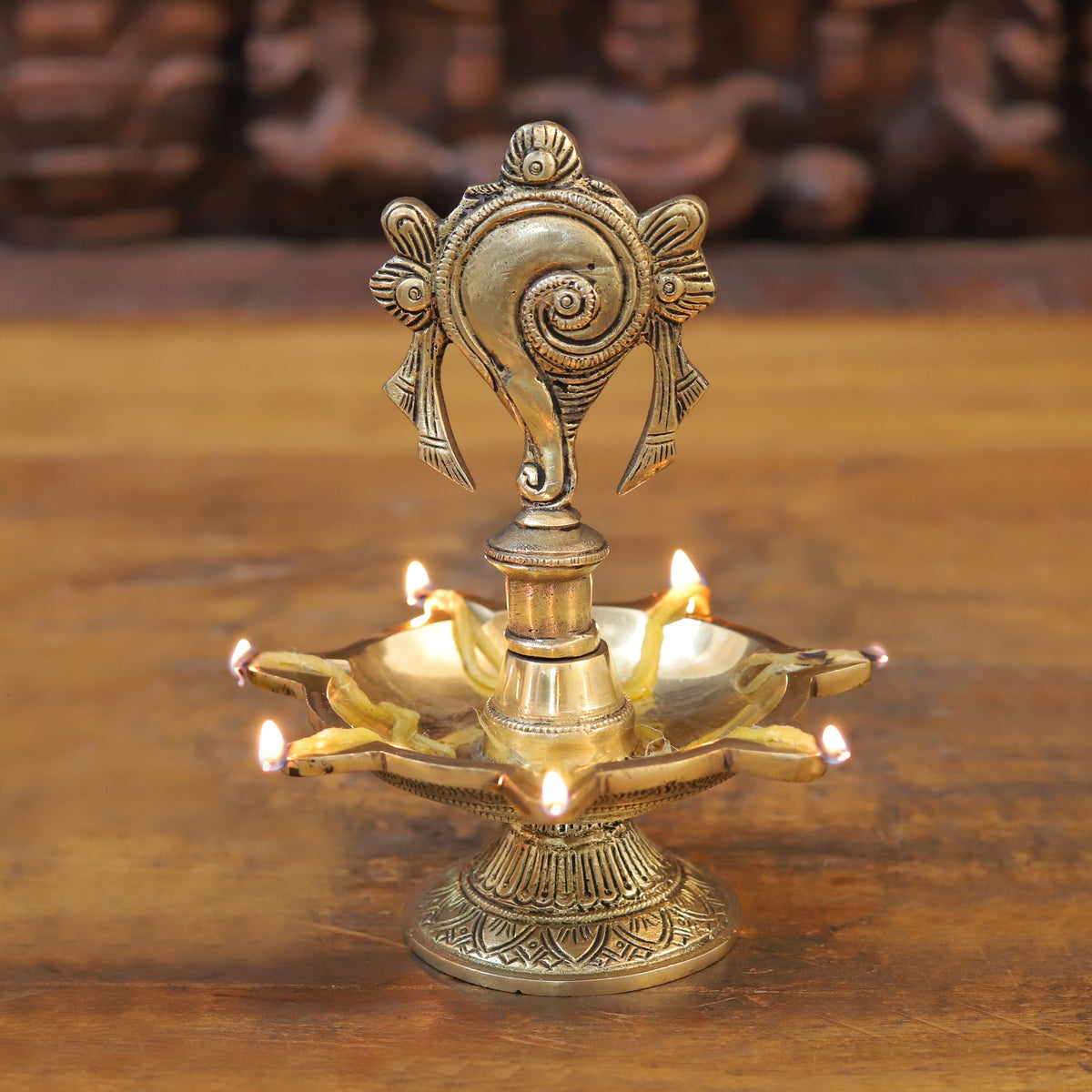 Brass Shankh Diya with 5 wicks, Golden Finish, 7"