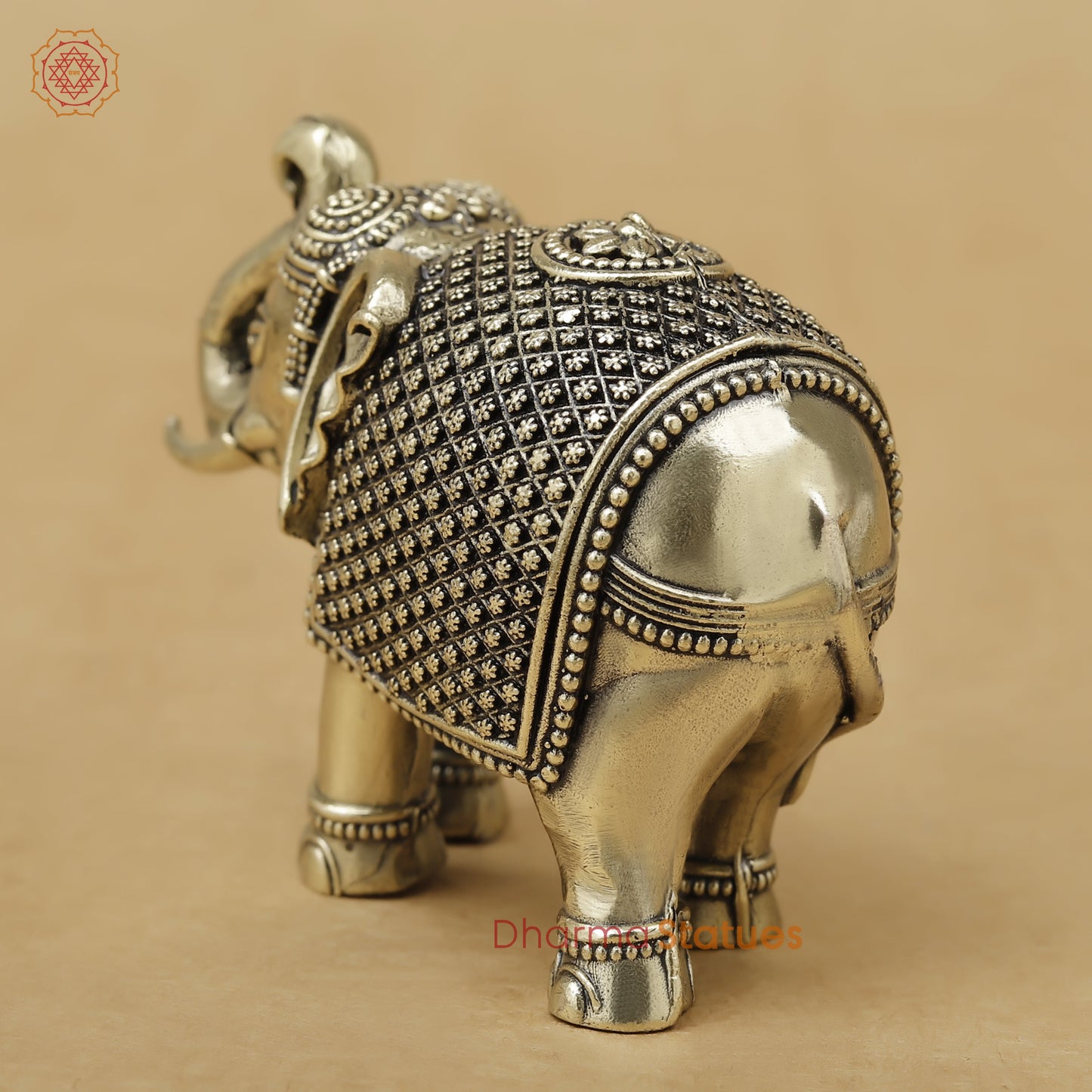 Brass Elephant Fine, 2.5"