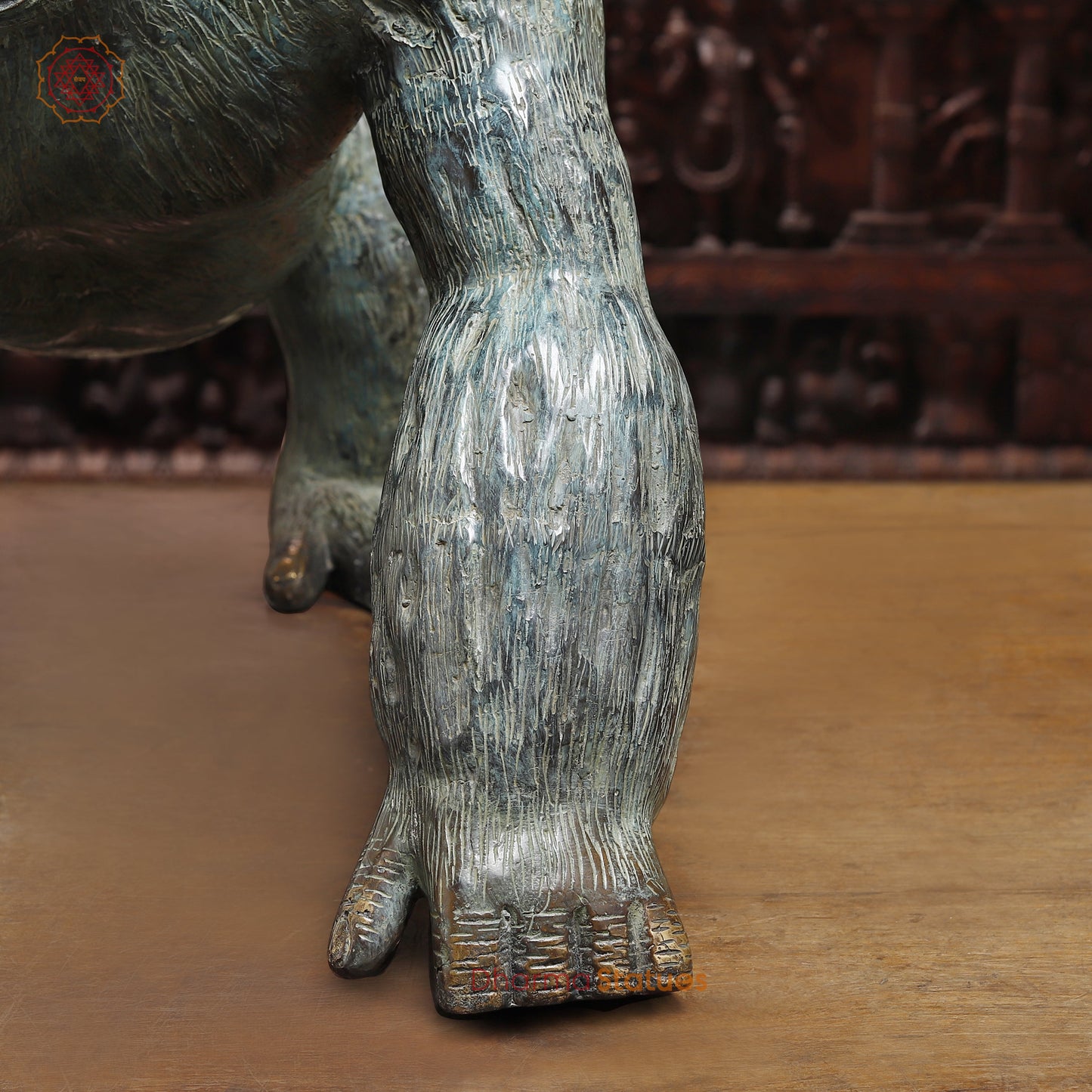 Brass Gorilla, Grey Finish, 24"