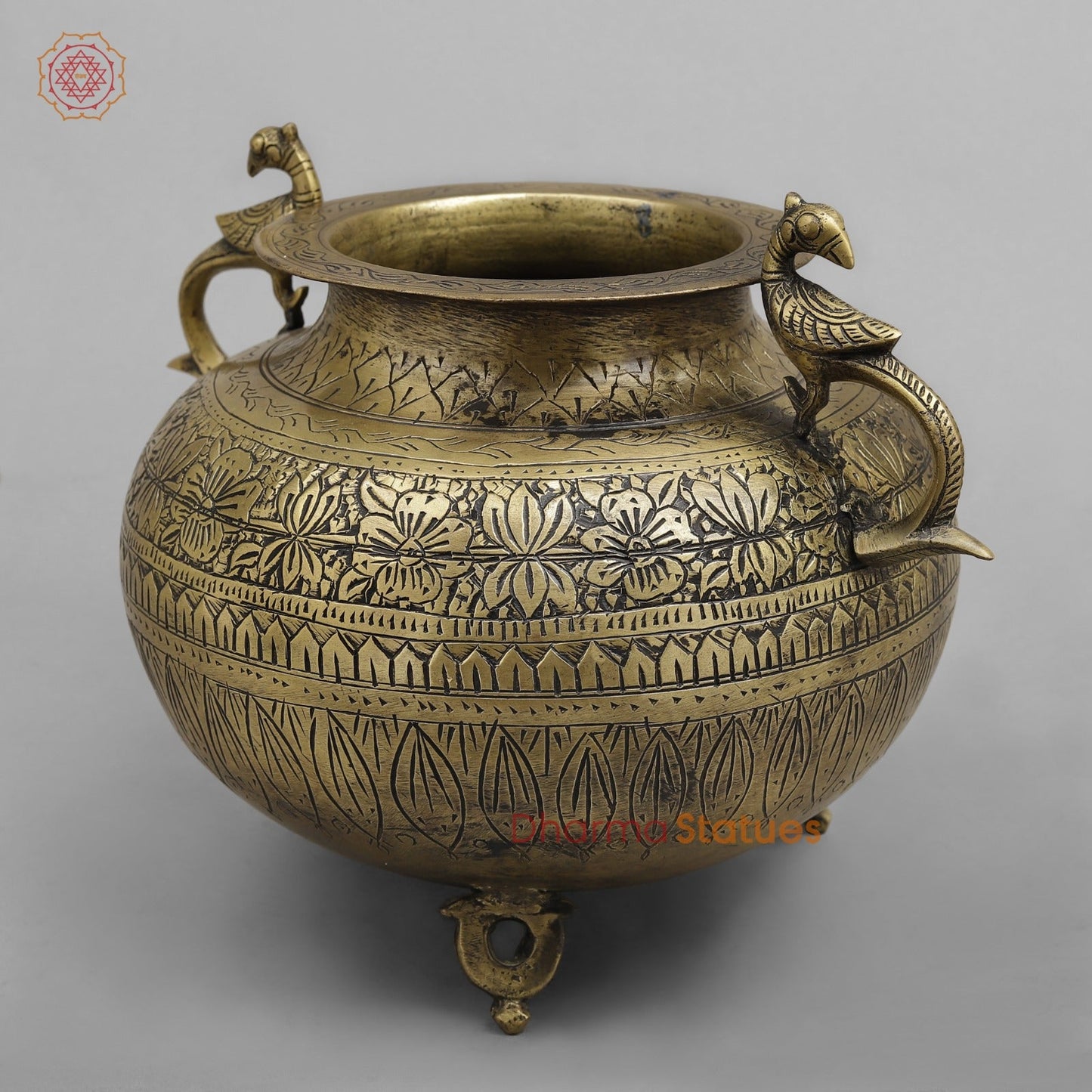 Vintage Pot, 9.5''