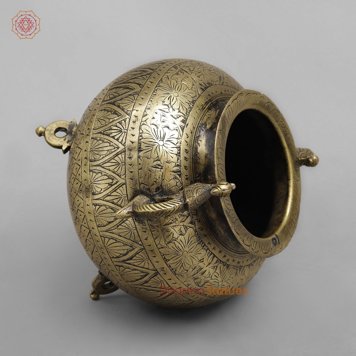 Vintage Pot, 8.5''