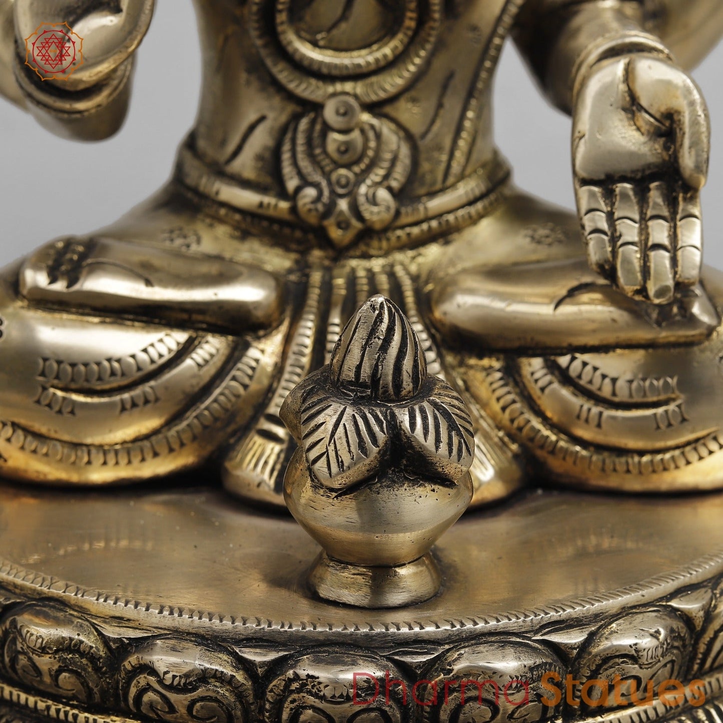 Brass Laxmi Seated Fine, Smooth finish 10”