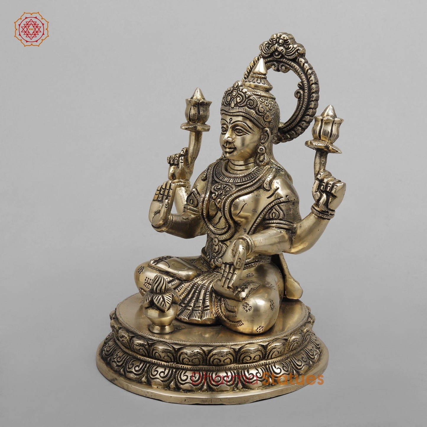 Brass Laxmi Seated Fine, Smooth finish 10”