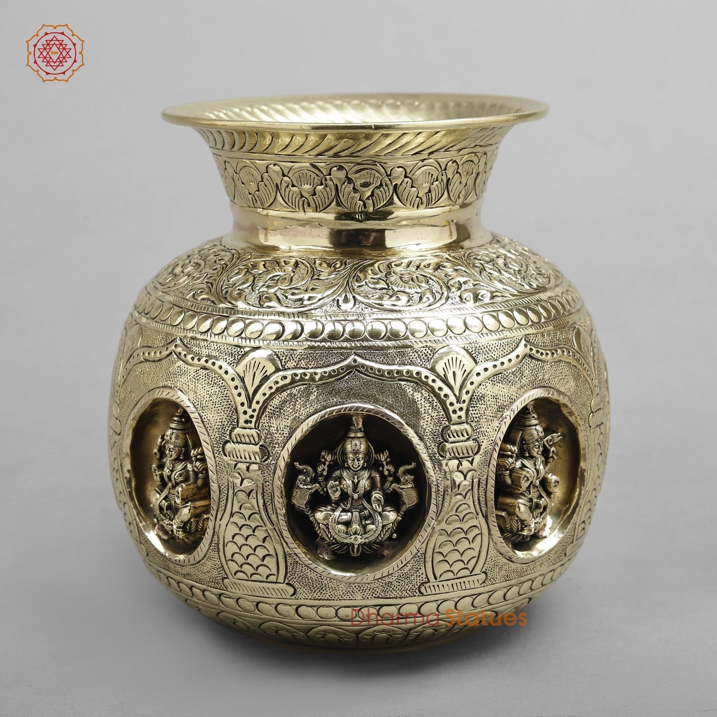 Brass Auspicious fine Ashtlakshmi Kalash 8”