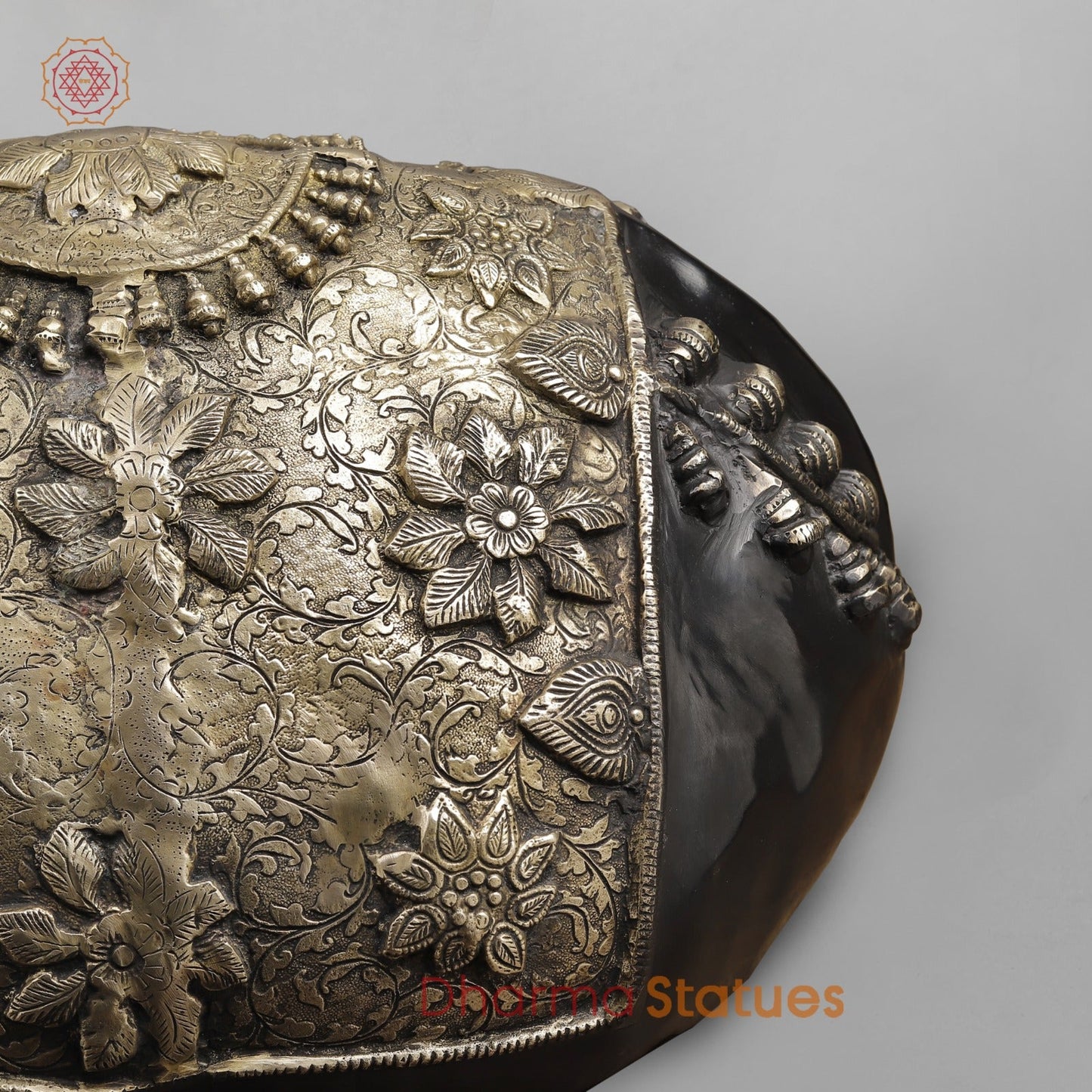 Brass Nandi Seated fine, Deep Black Finish 35”