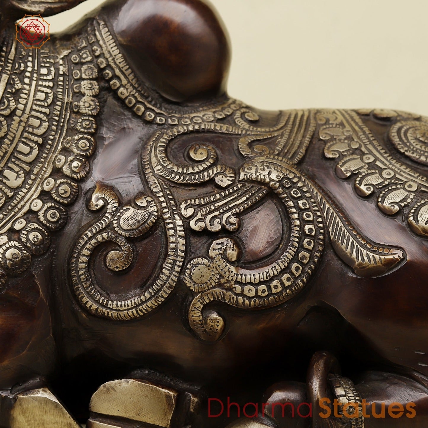 Brass Nanadi seated With Carving Fine, Copper Finish 13”