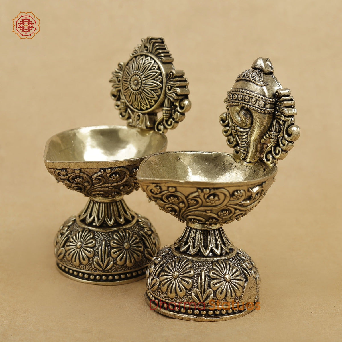 Brass Shankh Chakra Diya 4”