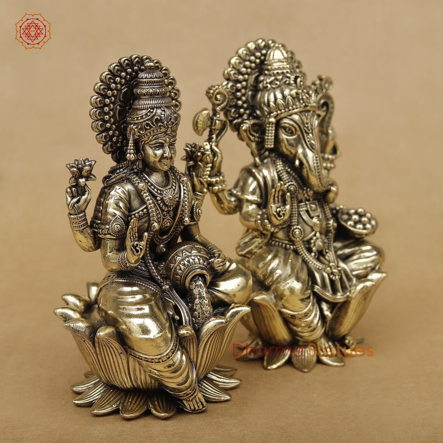 Brass Lakshmi Ganesh seated fine 6”