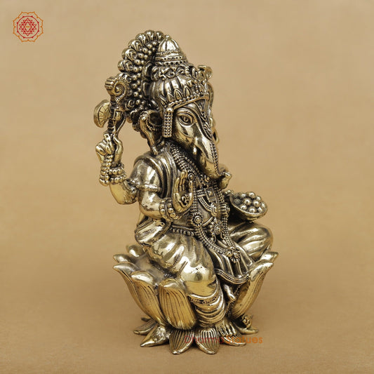 Brass Ganesh seated fine 6”