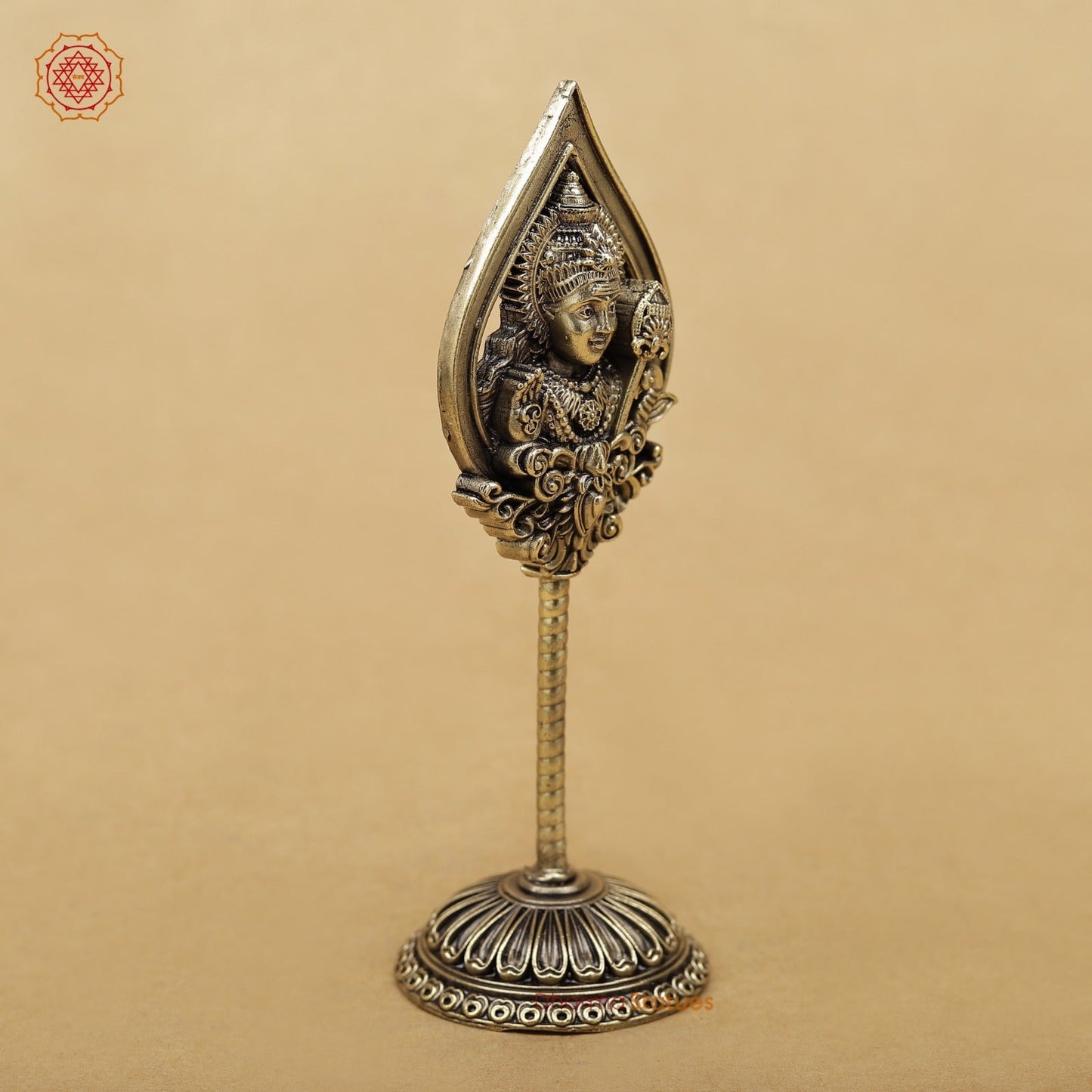Brass Kartik Veil 6”