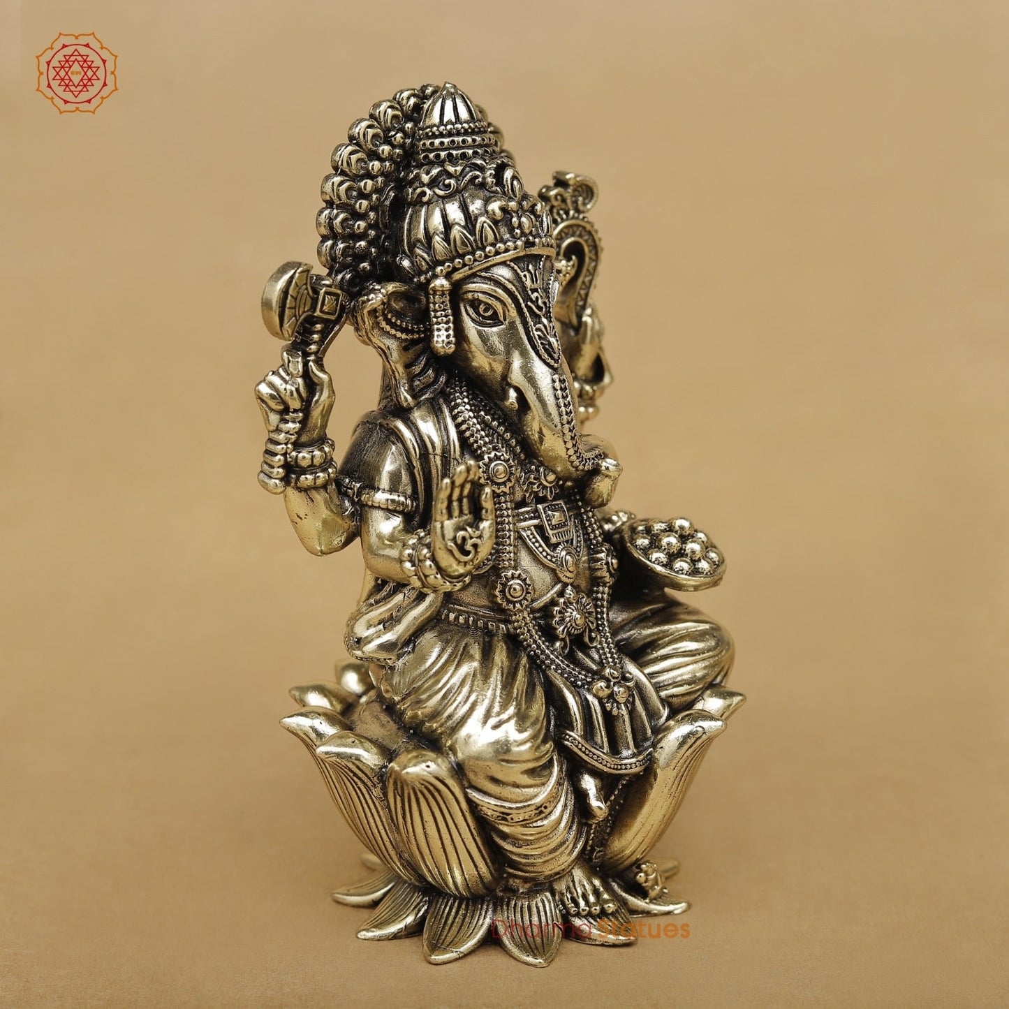Brass Ganesh seated fine 5”