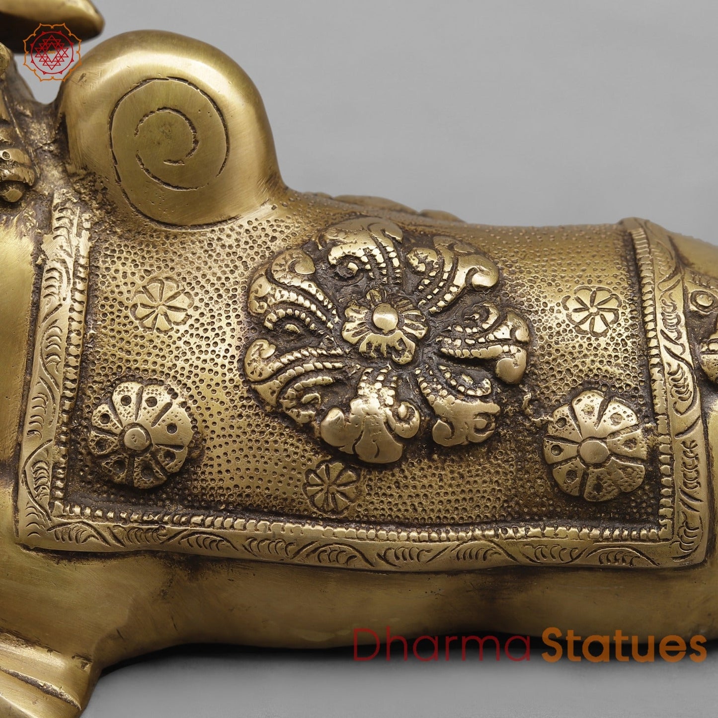 Brass Nandi Seated Fine, Antique Finish 10”