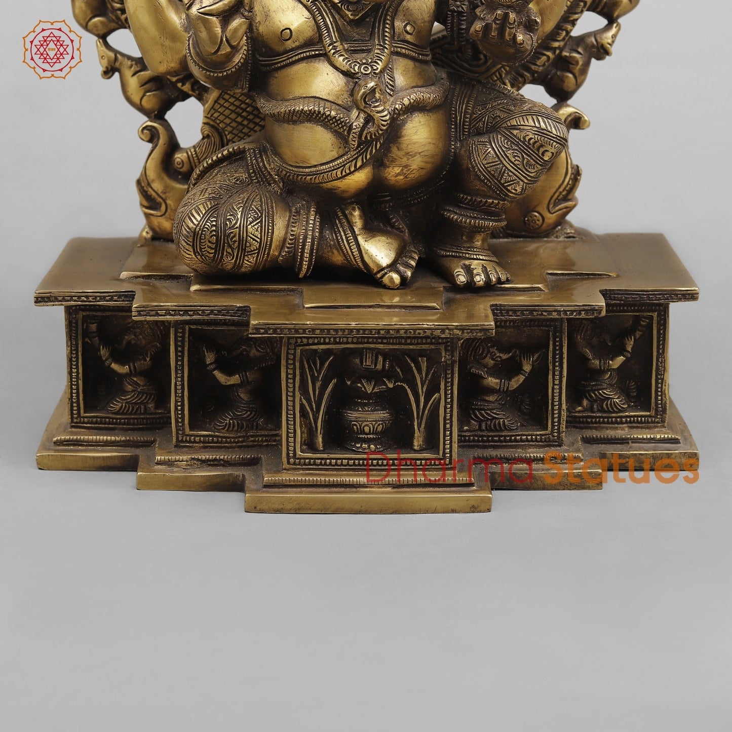 Brass Ganesh With Arch Fine, Antique Finish 19”