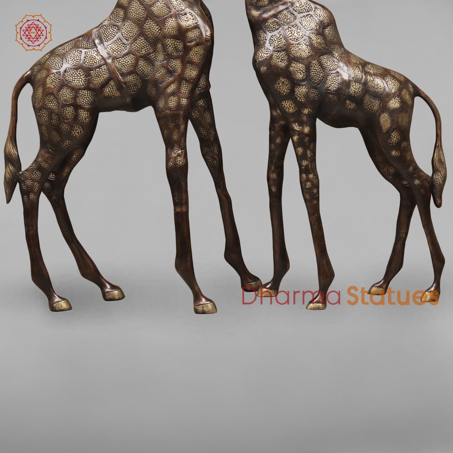 Brass Giraffe Standing Large, Copper Finish 52” (Garden Friendly)