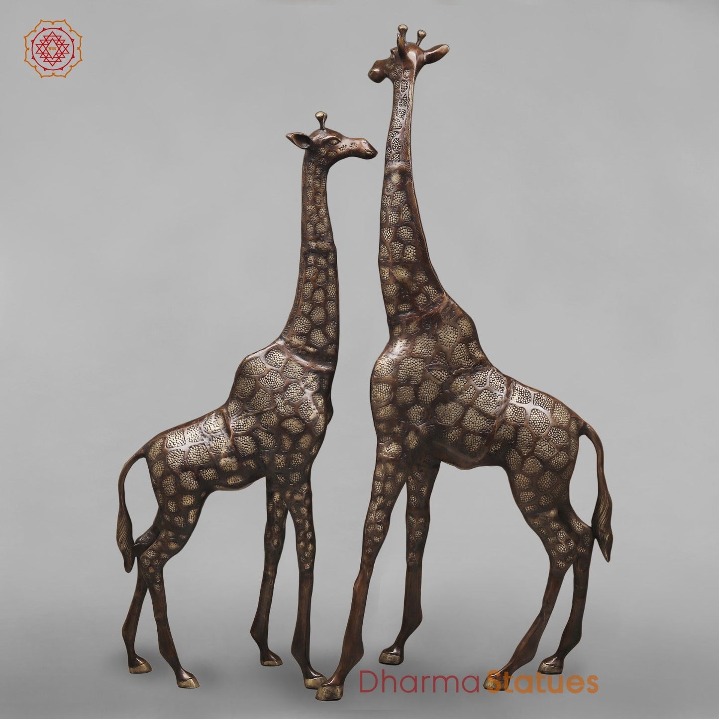 Brass Giraffe Standing Large, Copper Finish 52” (Garden Friendly)