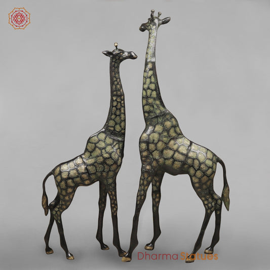 Brass Giraffe Standing Large, Black Green Finish 52” (Garden Friendly)