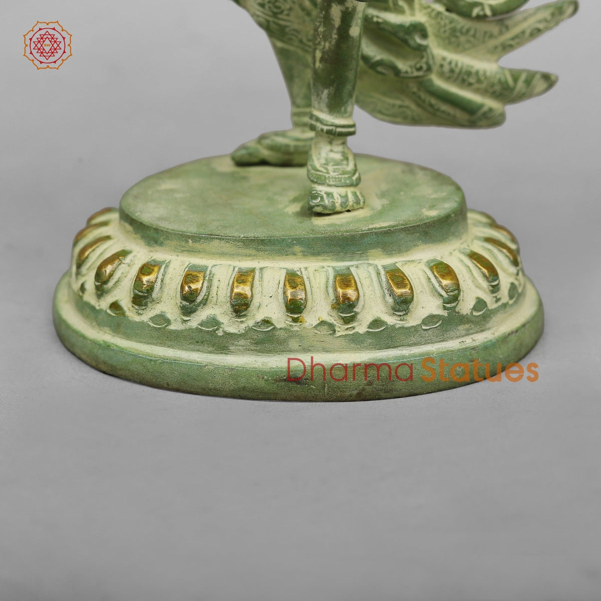 Brass Green Tara Standing Fine, Green Leaf Finish 9”