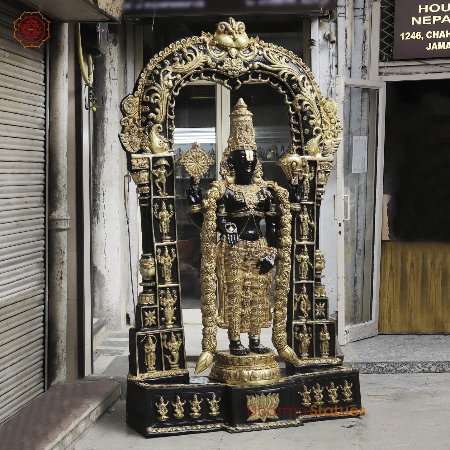 Brass Balaji Large with Dasvatar And Ashtlakshmi Arch Fine, Black And Gold Finish 92"
