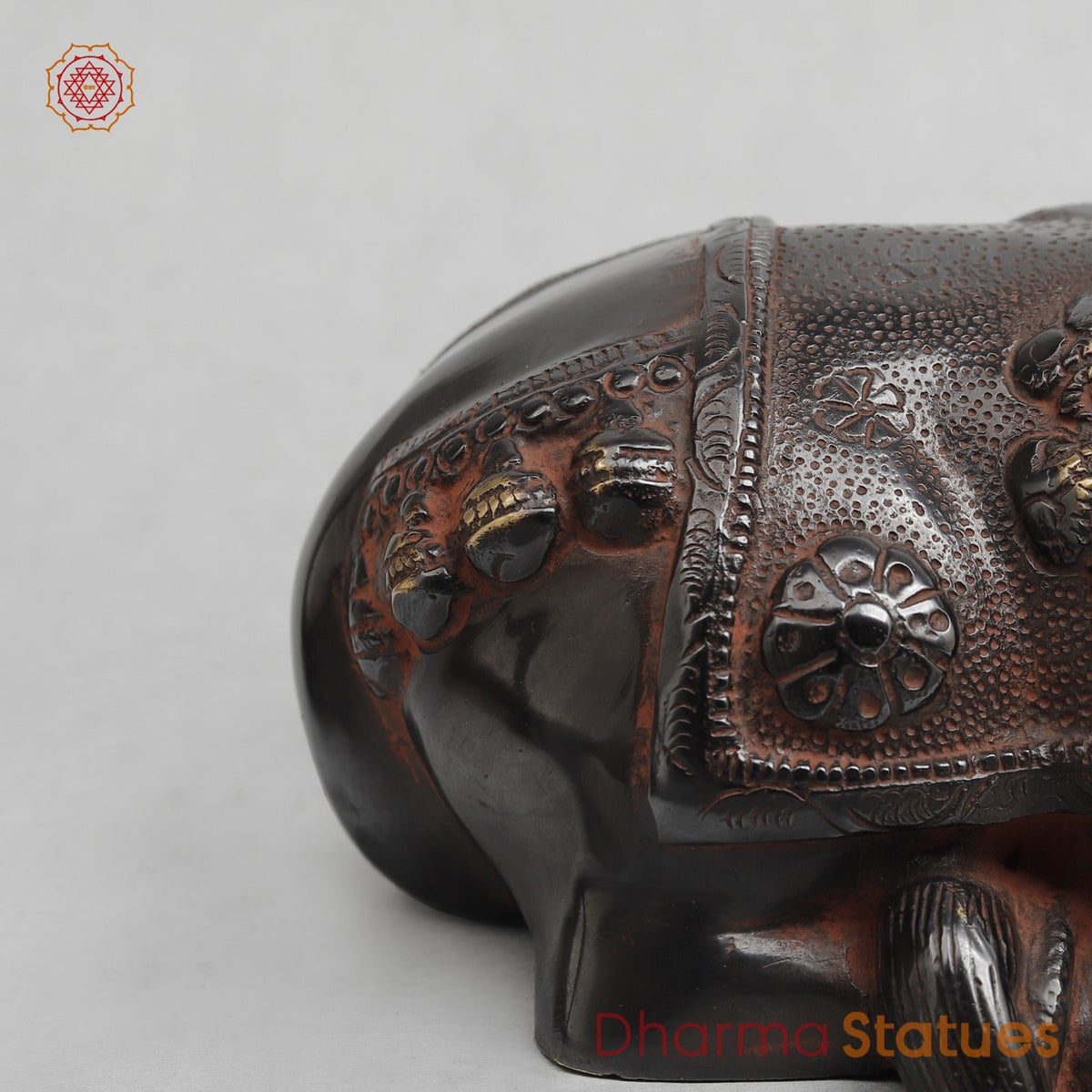 Brass Nandi saeted Fine, Royal Black With Red Hues Finish 10.5”
