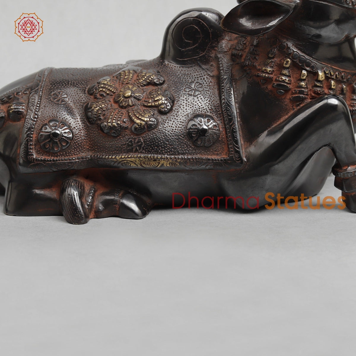 Brass Nandi saeted Fine, Royal Black With Red Hues Finish 10.5”