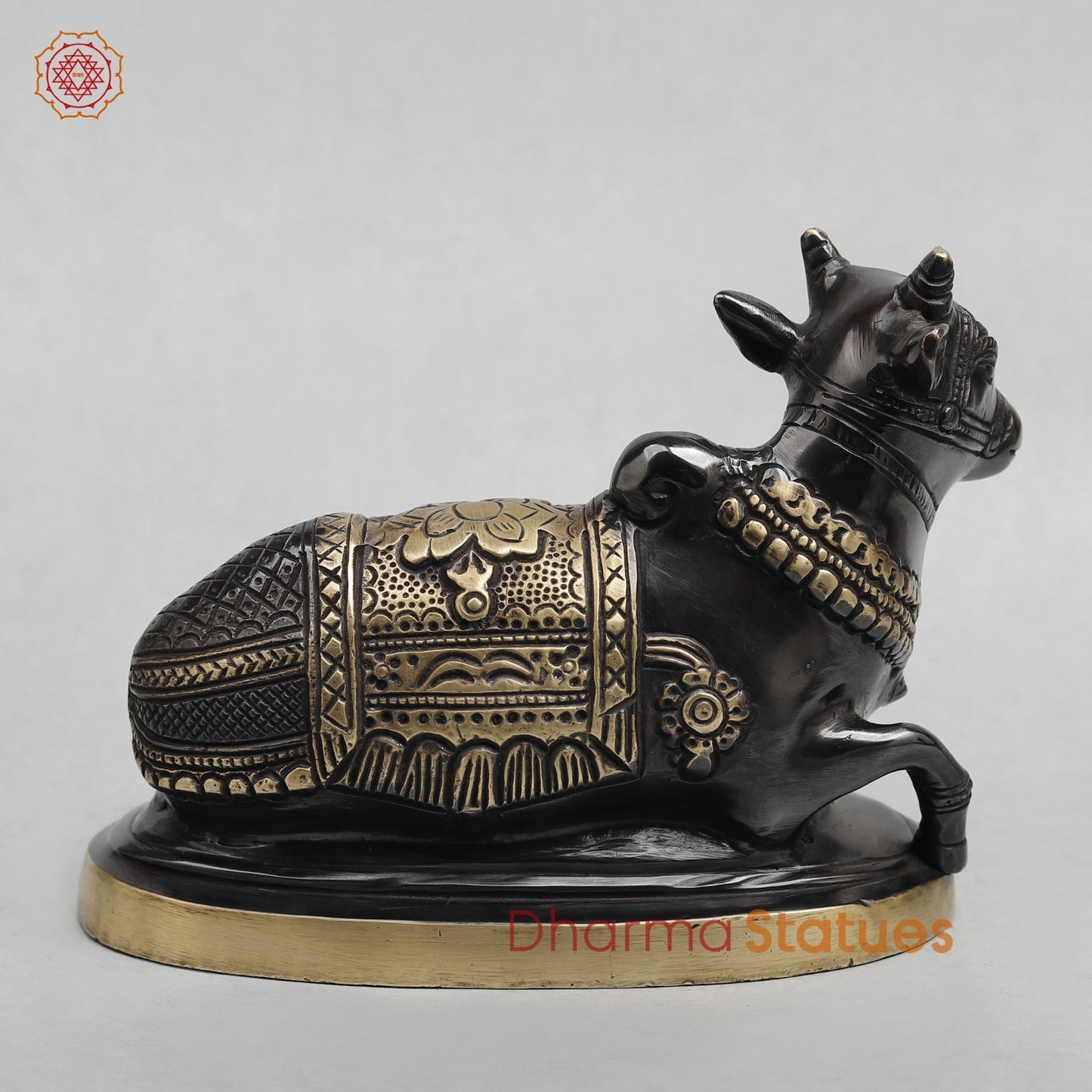 Brass Nandi seated Fine, Royal black Finish 8”
