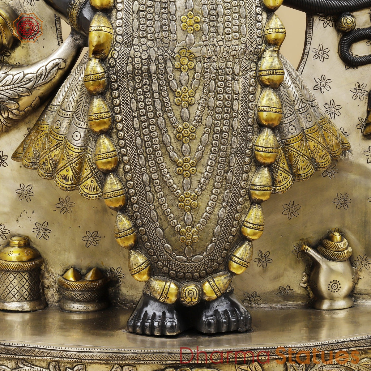 Brass Srinath Ji standing With Arch Fine, Black And Gold finish 36”